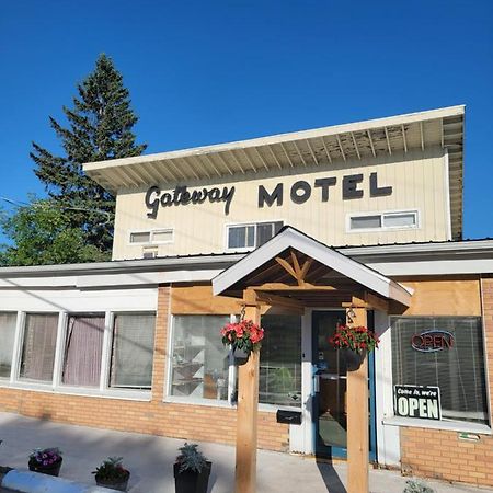 غانانوكي Gateway Motel المظهر الخارجي الصورة