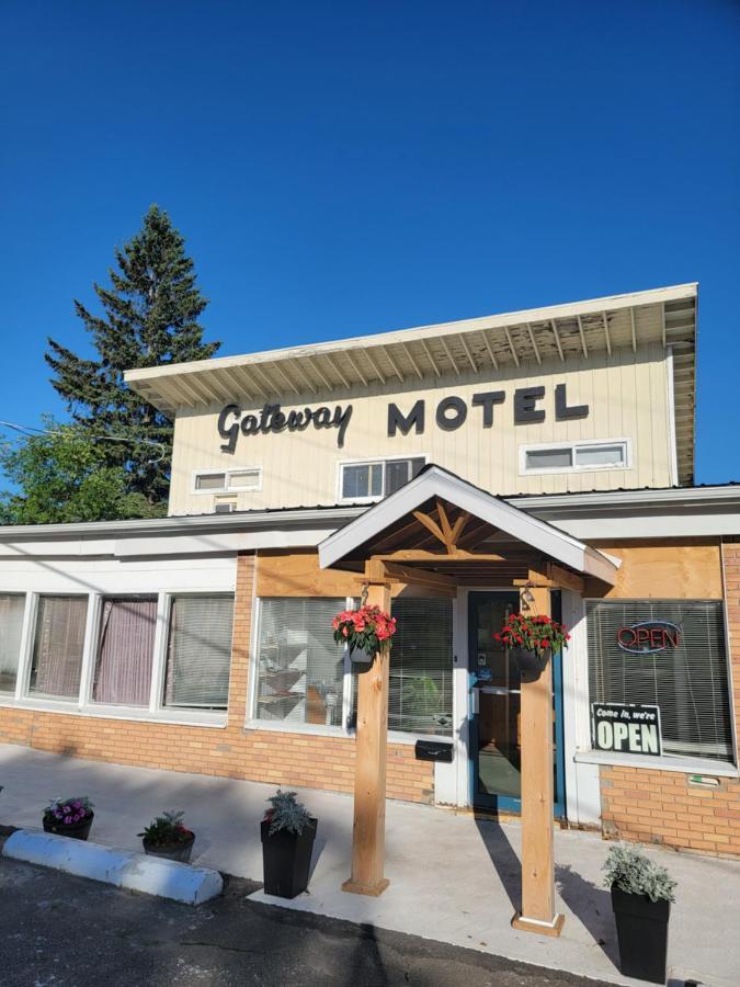 غانانوكي Gateway Motel المظهر الخارجي الصورة